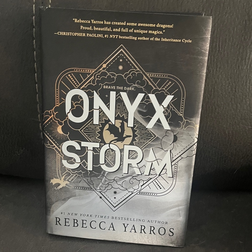 Onyx Storm Book by Rebecca Yarros